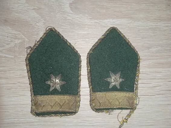 Rakouská armáda (Bundesheer), WACHTMEISTER, límcové označení - 2 ks