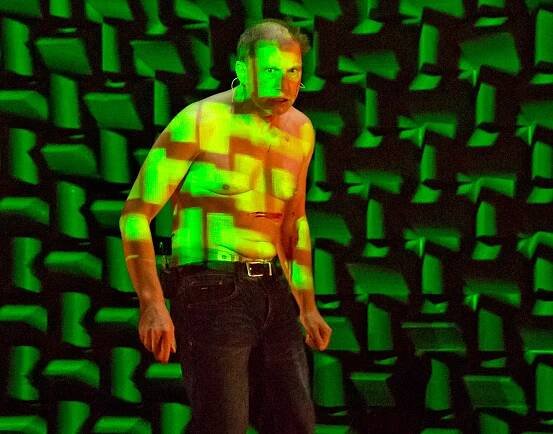 Review: ‘The Encounter’ Is a High-Tech Head Trip Through an Amazon Labyrinth