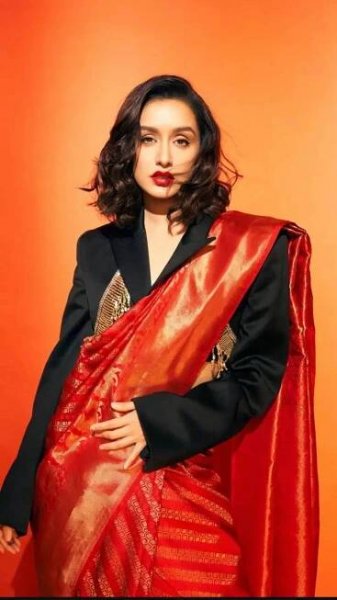 Shraddha Kapoor’s top 10 trendy saree looks that are worth bookmarking