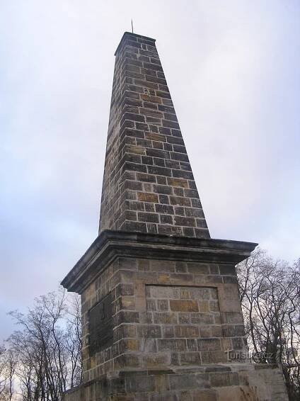 Památník bitvy u Kolína na vrchu Bedřichov - 4.12.2007
