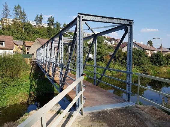 ELNA-Renovace s.r.o. - číštění, tryskání, lakování, suchý led, zinkování - Jihlava, kraj Vysočina 