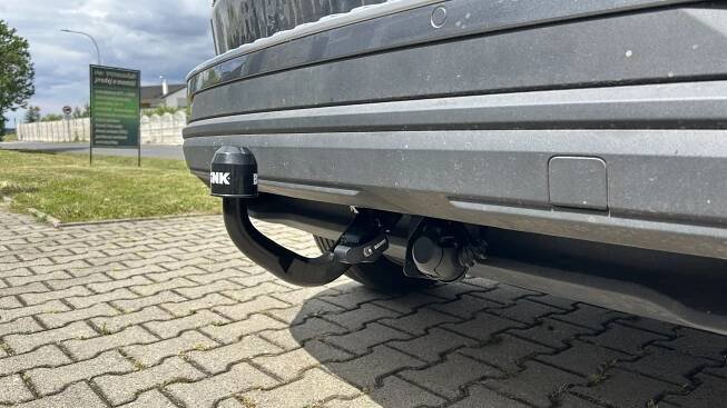 Škoda Karoq rok výroby 2023 - tažné zařízení BMA Brink + 7 pin Erich Jaeger - fatomas.cz