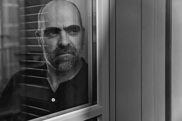 Luis Tosar — VINCENT URBANI