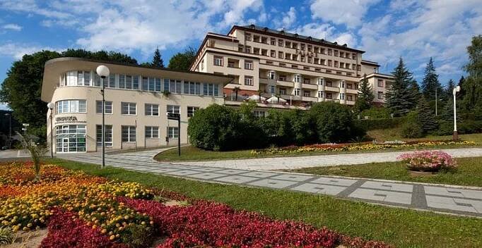 Lázeňský hotel Palace**** v Luhačoviciach | Porovnání pobytů | Recenze