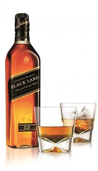 jw_black-label_black-bottle-and-glass_white - TRENDY AGE