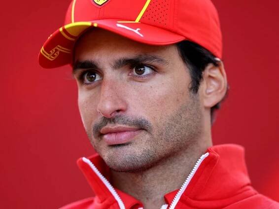 Australian Grand Prix: Carlos Sainz admits double issue could affect F1 return after surgery