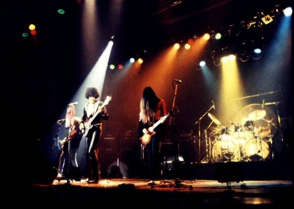 Soubor:Thin lizzy 08081977 04 800.jpg – Wikipedie