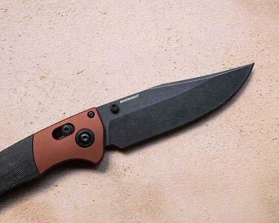 benchmade-crooked-river-gear-patrol-6