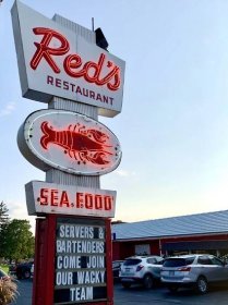 Red's Restaurant: Serving Seafood in the Hudson Valley