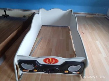 Dětská postel blesk McQueen - Vybavení pro dětský pokoj