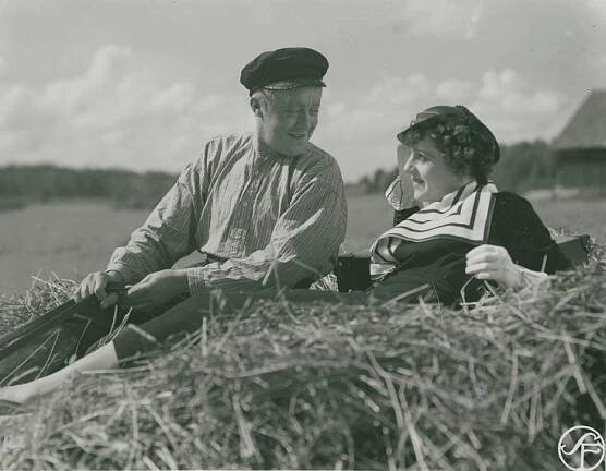 Fridolf Rhudin, Mona Mårtenson - Simon i Backabo - Z filmu