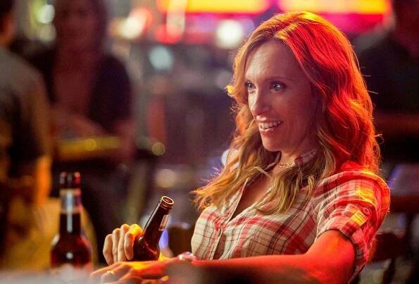 Tara a její svět - Yes - Z filmu - Toni Collette