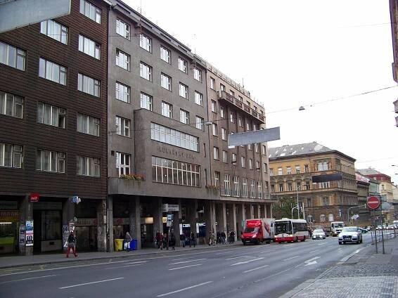 Soubor:Nové Město, Sokolská 29 - 33, Lékařský dům.jpg – Wikipedie