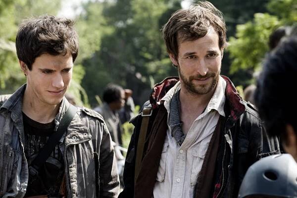 Falling Skies - Live and Learn - Z filmu - Drew Roy, Noah Wyle