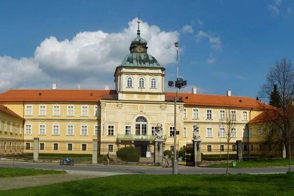 Státní zámek Hořovice foto 1