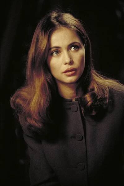 Emmanuelle Béart in Mission: Impossible (1996)