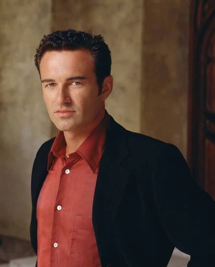 Julian McMahon