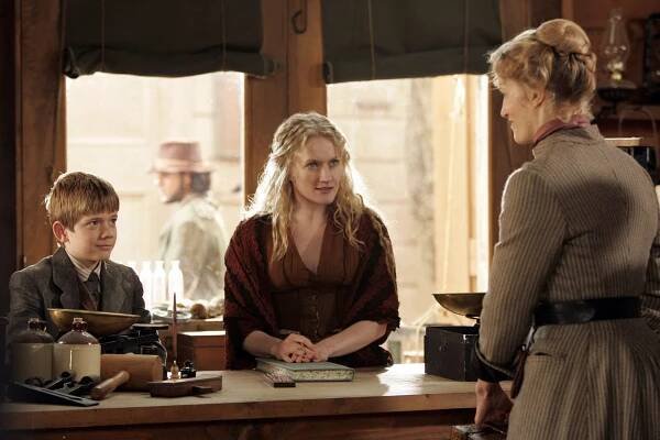 Deadwood - Fůze a kapitál - Z filmu - Paula Malcomson