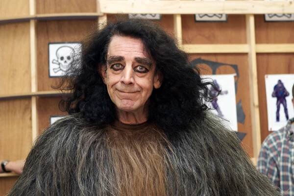 Peter Mayhew Dies: ‘Star Wars’ Chewbacca Actor Was 74