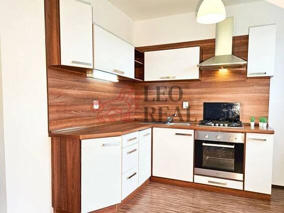 Pronájem bytu 2+kk 61 m², Suvorovova, Nový Jičín