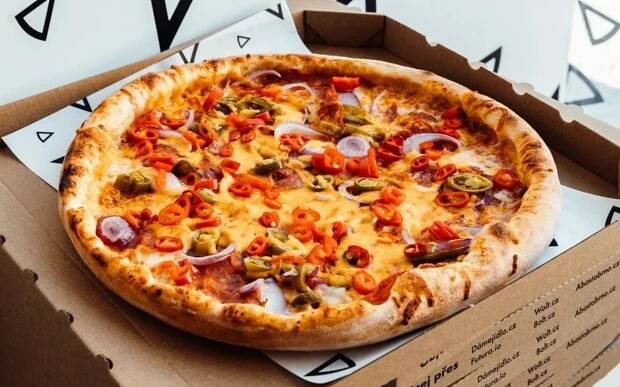 Fotka: Pizza Bombastica