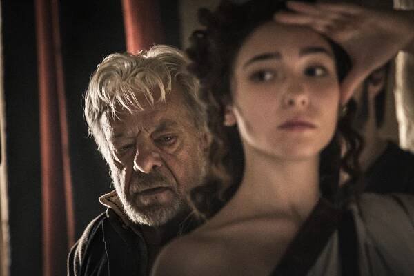 Leonardo - Episode 1 - Z filmu - Giancarlo Giannini, Matilda De Angelis