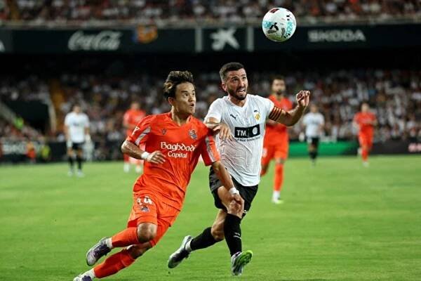 Valencia ve druhé půli sahala po vítězství, Real Sociedad si však nakonec odvezl bod