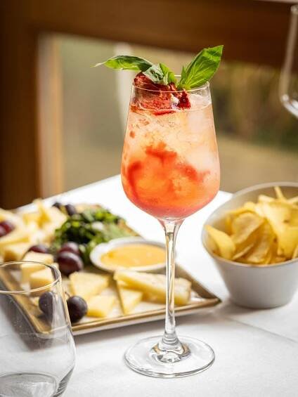 Drinks — BRICK'S Restaurant & Bar | Hergetova Cihelna