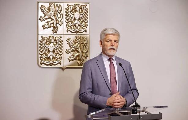 Vladimír Mertlík: Lesk chování prezidenta a bída morálky předsedy českého sportu