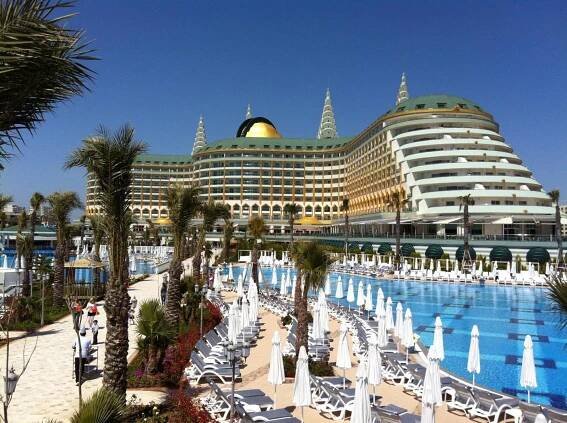 Rezort Delphin Imperial Lara 5*