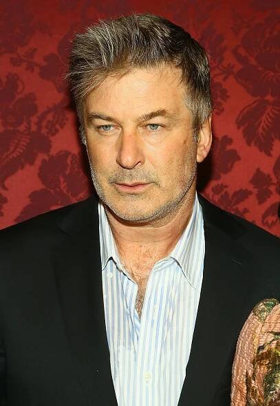 Alec Baldwin says goodbye to ‘public life’