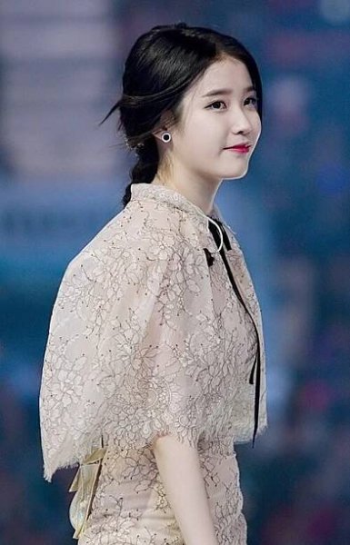 List of K-pop Hot 100 number ones - Wikipedia