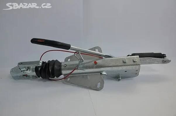 Prodám novou nájezdovou brzdu KF27 2700kg KNOTT