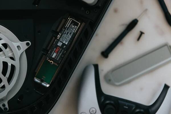 Nejlepší SSD pro PS5 v roce 2024