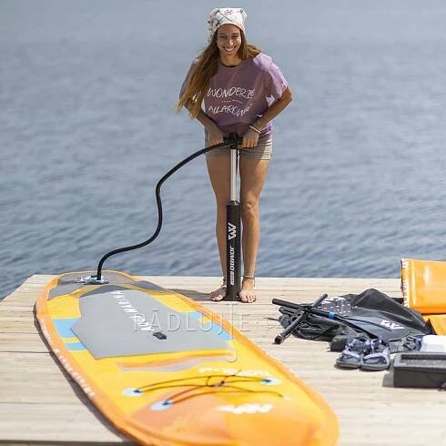 Elektro paddleboardy jsou zde - s elektrickým motorem, paddleboard s motorem