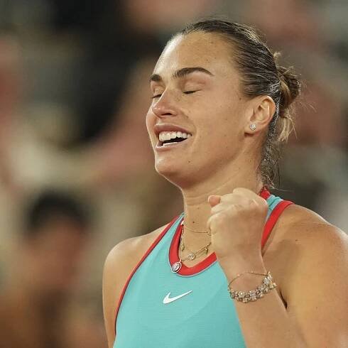 Žádné Poland Garros! Sabalenková zlomila Šwiatekovou kanárem. Francouzská senzace končí