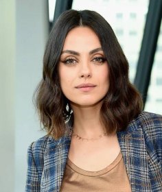 Mila Kunis Net Worth And Complete Biography 6