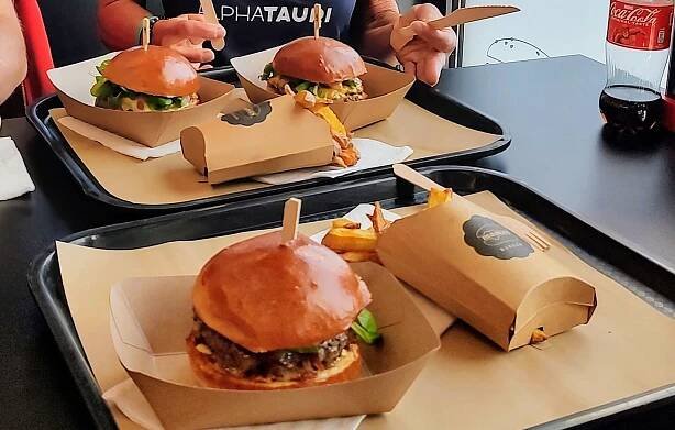 Mama's Burger foto 2