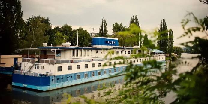 Botel Racek | Slevomat.cz