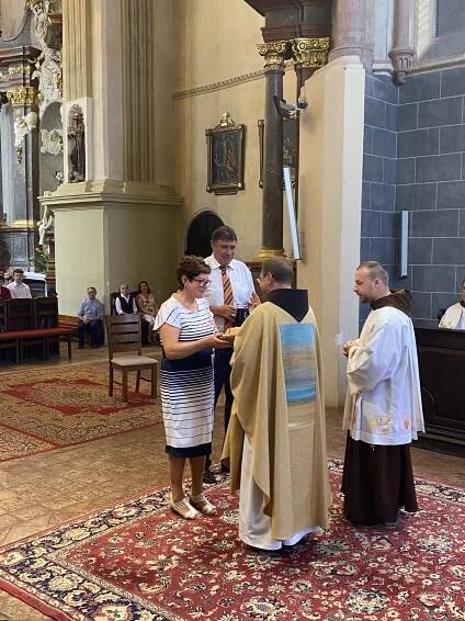 Slávnostné sľuby brata Jána Krstiteľa de La Salle Jozefa Hólyho, OFM | Františkáni