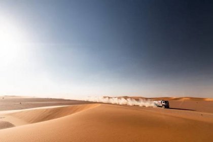 Rallye Dakar 2020: Buggyra začala 10. maratonskou etapu zvolna. Taktiku zhatilo zrušení etapy