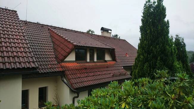 Renovační nátěr taškové střechy | Redok s.r.o.