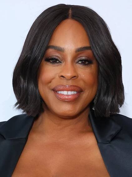 Niecy Nash-Betts - Golden Globes