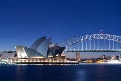 File:Sydney opera house 2010.jpg - Wikimedia Commons