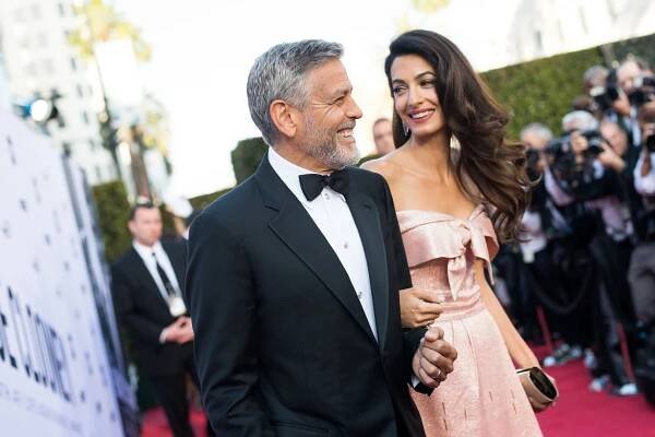 George Clooney Draws Big Laughs by Introducing Himself as 'Amal Clooney's Husband'