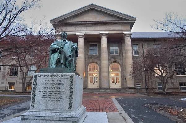 File:Andrew Dickson White statue and Goldwin Smith Hall.jpg - Wikimedia Commons