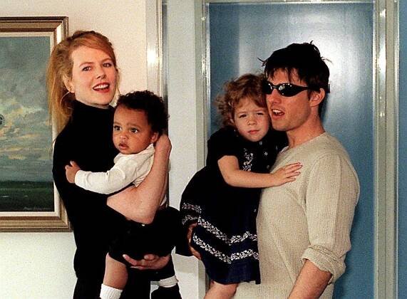 SYDNEY, AUSTRALIA - JANUARY 1996:  (EUROPE AND AUSTRALASIA OUT) American actor, Tom Cruise, with his Australian actress wife, Nicole Kidman, and children, Isabella and Connor, at Jet Charter Centre after arriving in Sydney for a family holiday. (Photo by Newspix/Getty Images)