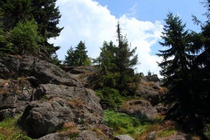 Lezení na skalách Kaitersberg, Bavorský les, Německo