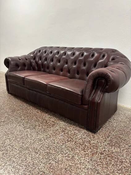 Chesterfield DARK BURGUNDY – Bazár Trnava