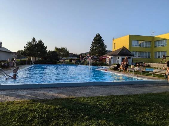 Koupaliště Kněžmost - okres Mladá Boleslav | Ověřeno rodiči